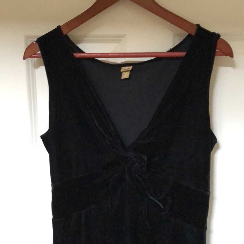 Velvet Deep V Twist Front Dress